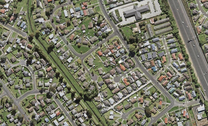 10 Molesworth Place, Māngere, Auckland - Carousel 1