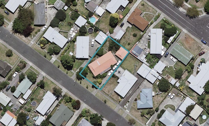 22 Ardrossan Avenue, Flaxmere, Hastings - Carousel 1