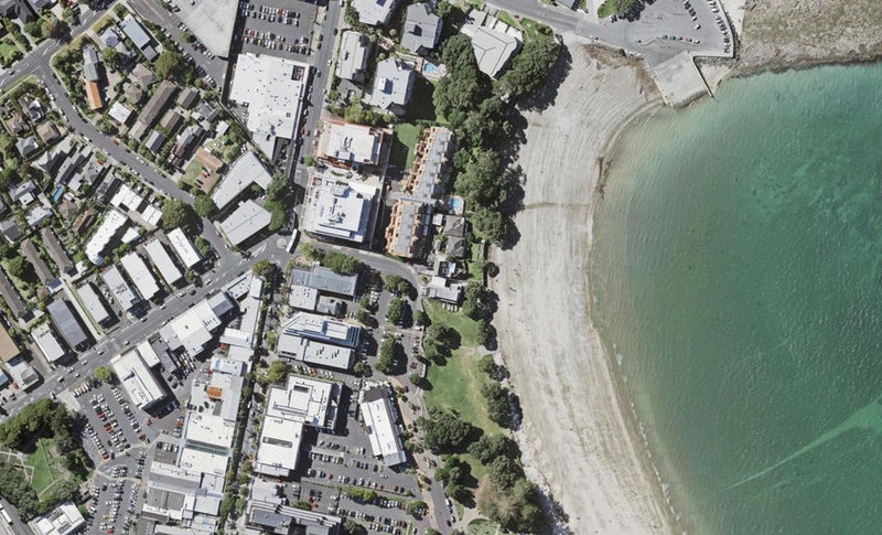41 The Strand, Takapuna, Auckland - Carousel 1