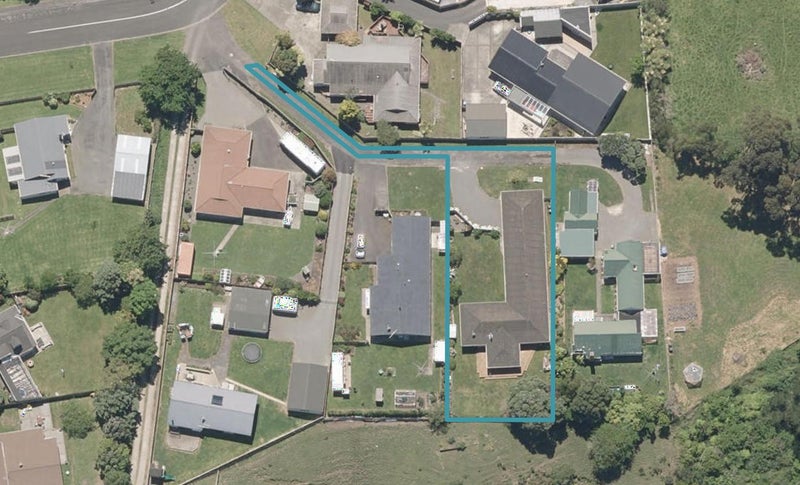 13 Burtts Road, Durie Hill, Whanganui - Carousel 1