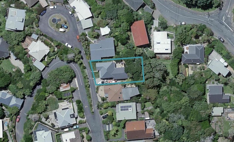 49 Creswick Terrace, Northland, Wellington - Carousel 1