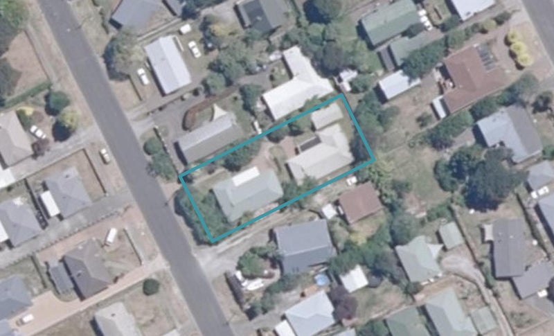 2/42 Hinekura Avenue, Taupo, Taupo - Carousel 1