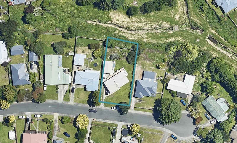 10 Michael Place, Mangakakahi, Rotorua - Carousel 1