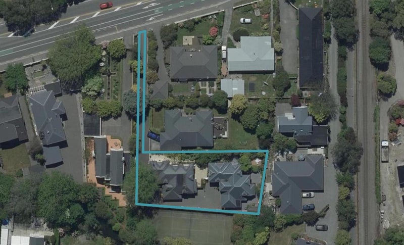1/116 Glandovey Road, Strowan, Christchurch - Carousel 1