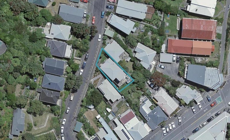 14 Charlotte Avenue, Brooklyn, Wellington - Carousel 1