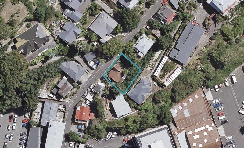 7 Brewster Street, Bluff Hill, Napier - Carousel 1