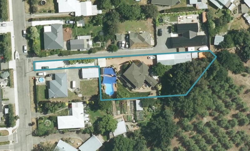 15 Richardson Avenue, Burleigh, Blenheim - Carousel 1