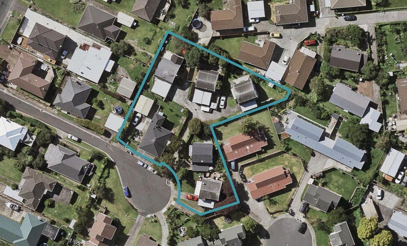 5/1 Mountain View Mews, Mount Wellington, Auckland - Carousel 1