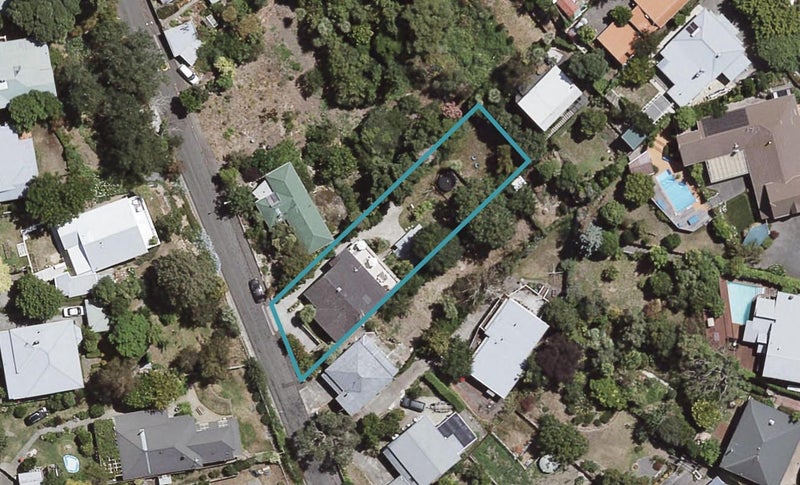 6 Burlington Road, Hospital Hill, Napier - Carousel 1
