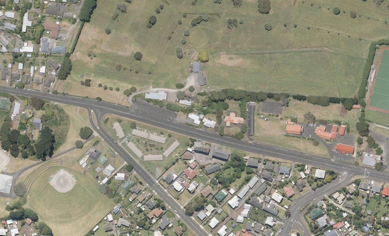 22 York Street, Gonville, Whanganui - Carousel 1