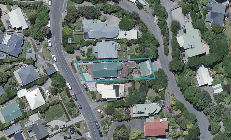 140 Nevay Road, Karaka Bays, Wellington - Carousel 1