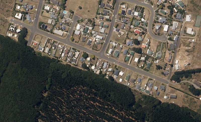 27 Hydrabad Drive, Waitārere Beach, Levin - Carousel 1