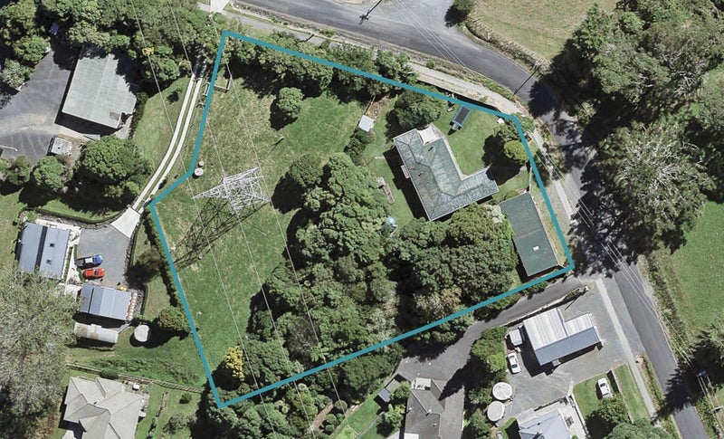 28 Lockwood Road, Papakura - Carousel 1