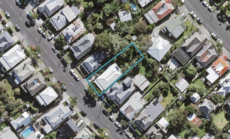 15 Turakina Street, Grey Lynn, Auckland - Carousel 1
