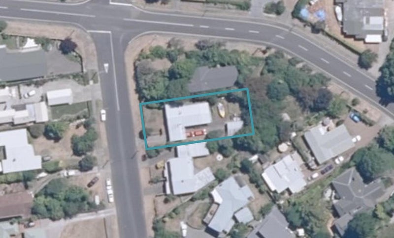 4 Chesham Avenue, Waipahihi, Taupo - Carousel 1