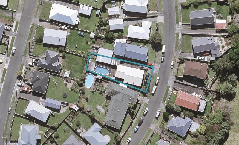 39 Rosendale Avenue, Spotswood, New Plymouth - Carousel 1