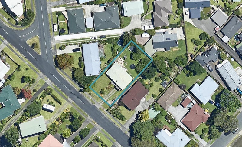 41 The Drive, Brookfield, Tauranga - Carousel 1