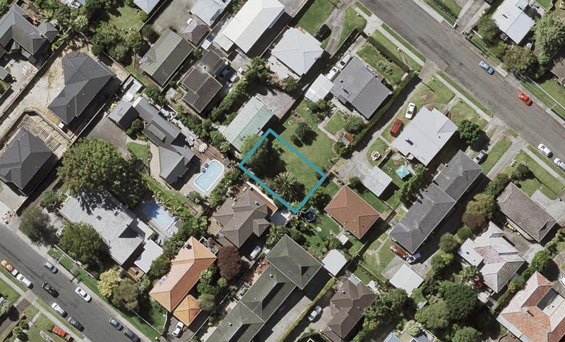 10C Corunna Road, Milford, Auckland - Carousel 1
