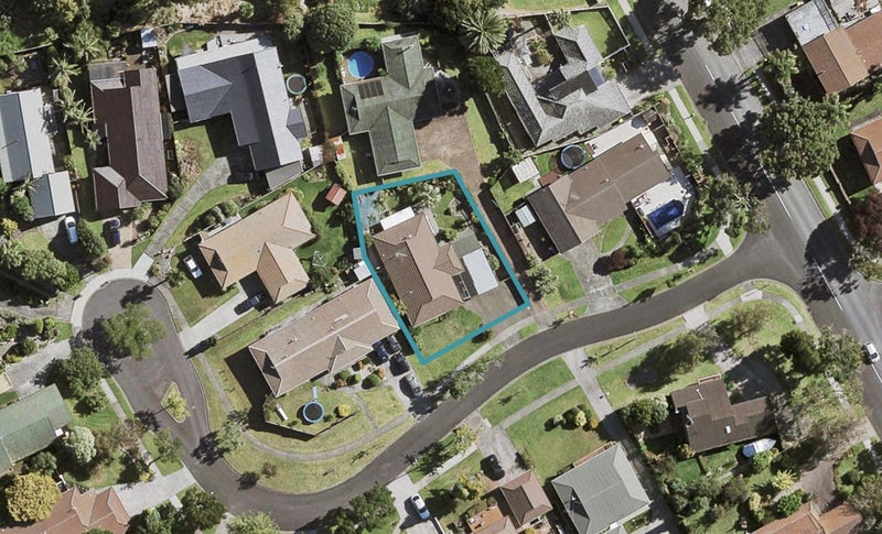 5 Syntax Place, Conifer Grove, Takanini - Carousel 1