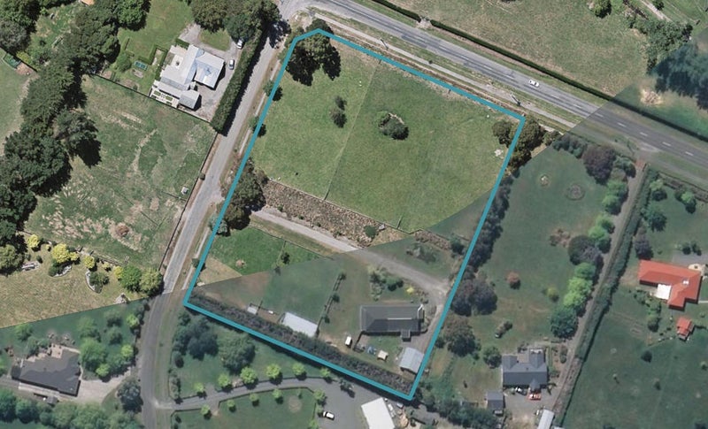 2 Wilson Drive, Ohoka, Kaiapoi - Carousel 1