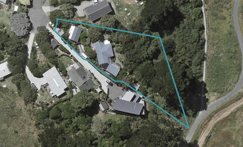 13 Whareroa Road, Raumati South, Paraparaumu - Carousel 1