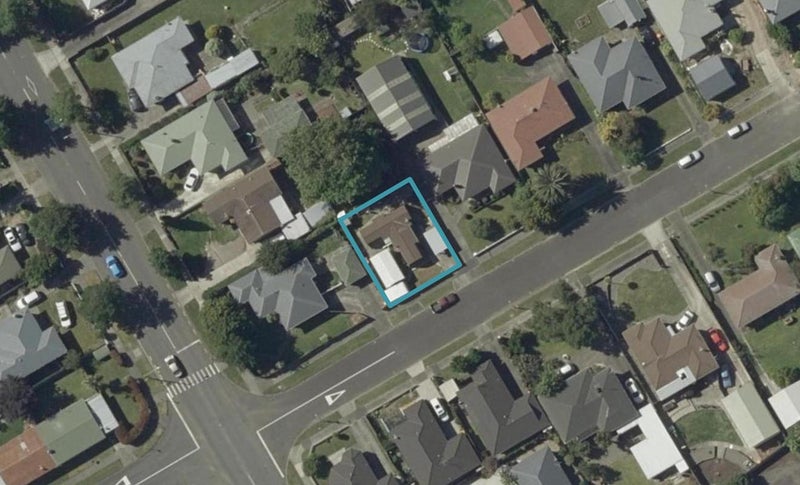 1 Belvedere Crescent, Takaro, Palmerston North - Carousel 1