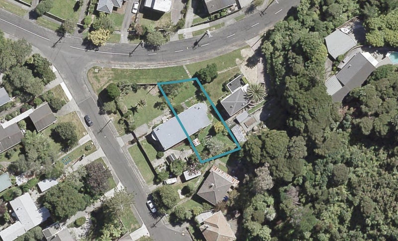 83 Norton Park Avenue, Fairfield, Lower Hutt - Carousel 1