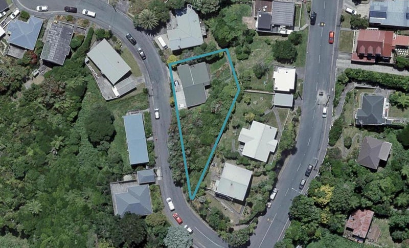 6 Baffin Grove, Kingston, Wellington - Carousel 1