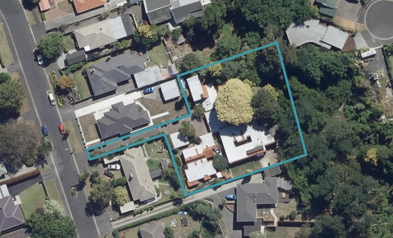 18 Casey Avenue, Fairfield, Hamilton - Carousel 1