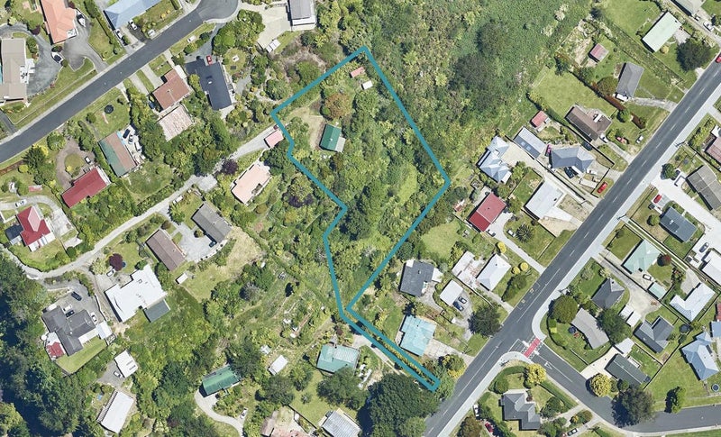 21E Russell Crescent, Western Heights, Rotorua - Carousel 1