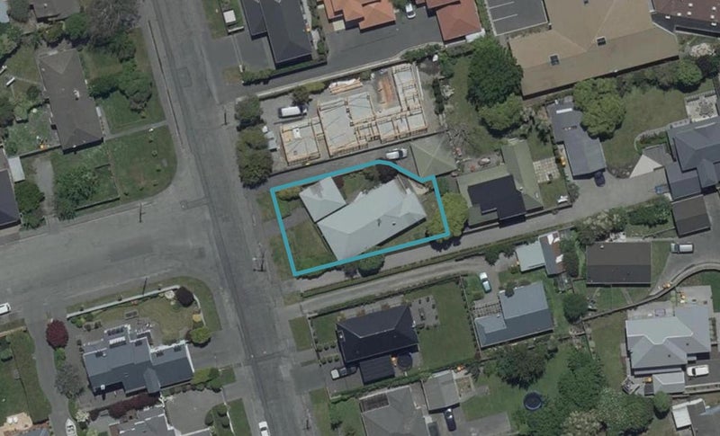 92 Bryndwr Road, Bryndwr, Christchurch - Carousel 1