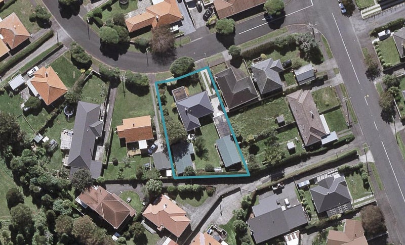 3 Plympton Street, Brooklands, New Plymouth - Carousel 1