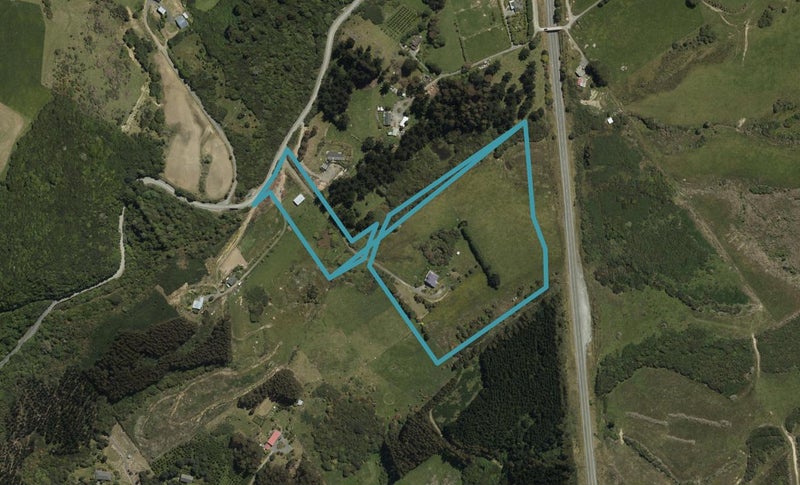246 Leith Valley Road, Leith Valley, Dunedin - Carousel 1