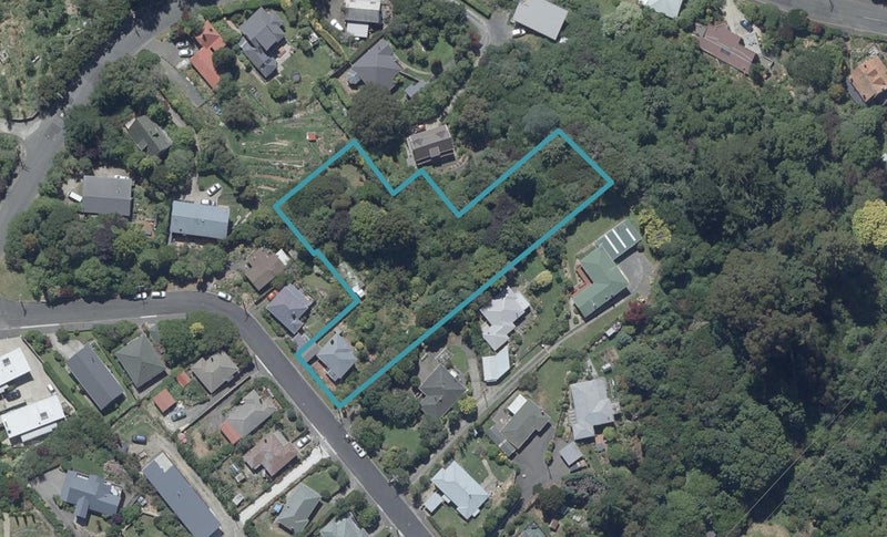21 Glenmore Street, Glenleith, Dunedin - Carousel 1
