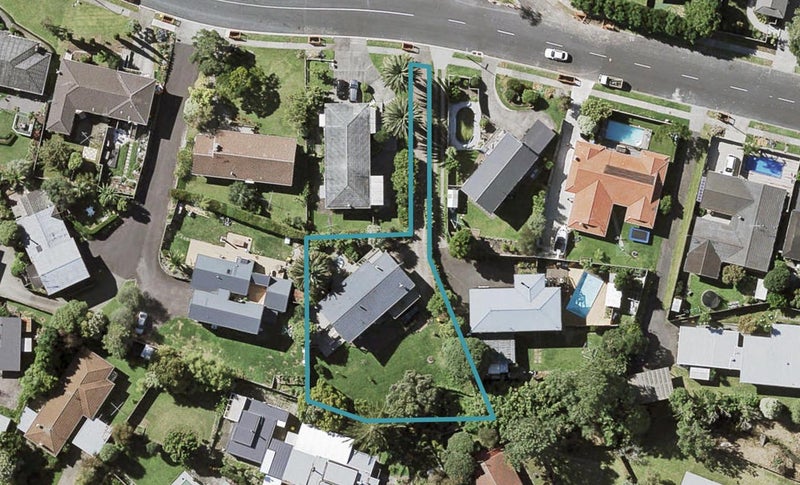 17 Meadway, Sunnyhills, Auckland - Carousel 1