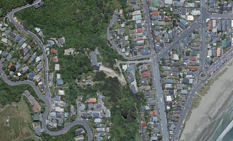 212B Sutherland Road, Lyall Bay, Wellington - Carousel 1