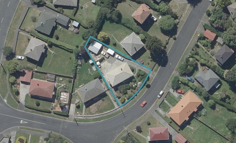 5 Forrester Avenue, Liberton, Dunedin - Carousel 1