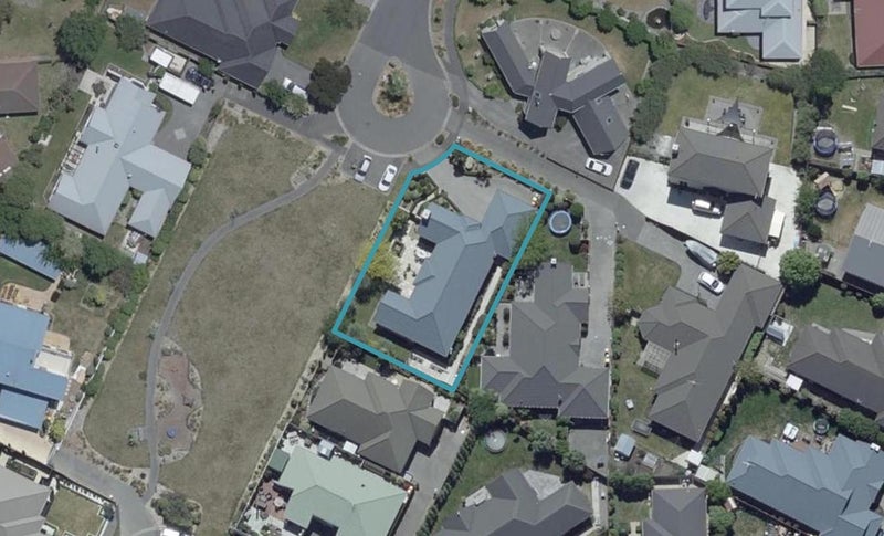 19 Evergreen Place, Parklands, Christchurch - Carousel 1