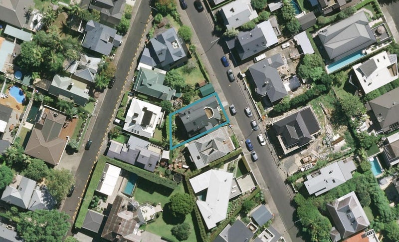 44 Hackett Street, Saint Marys Bay, Auckland - Carousel 1