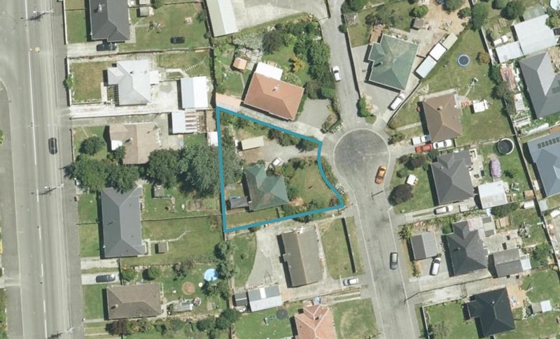 11 Churchill Street, Mayfield, Blenheim - Carousel 1