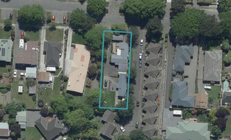 2/17 Barnes Road, Redwood, Christchurch - Carousel 1