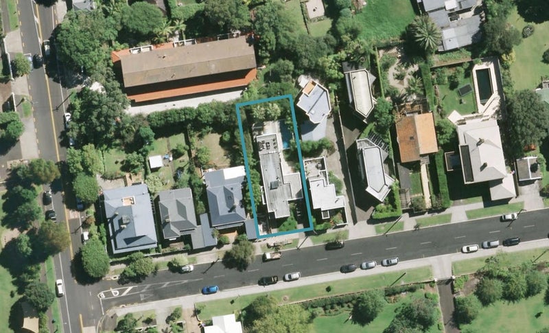25 Emmett Street, Herne Bay, Auckland - Carousel 1