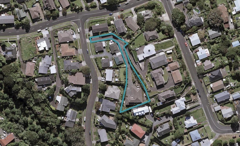 1A Rossiter Crescent, Lynmouth, New Plymouth - Carousel 1