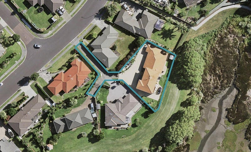 101 Longford Park Drive, Takanini, Auckland - Carousel 1