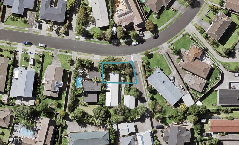 22A Fielding Crescent, Farm Cove, Auckland - Carousel 1