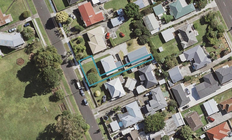 1/15 Totara Road, Manurewa, Auckland - Carousel 1