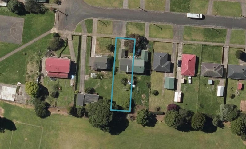 13A Mckinnon Crescent, Otangarei, Whangarei - Carousel 1