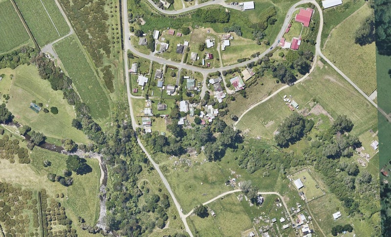 34 Rereatukahia Pa Road, Tahawai, Katikati - Carousel 1