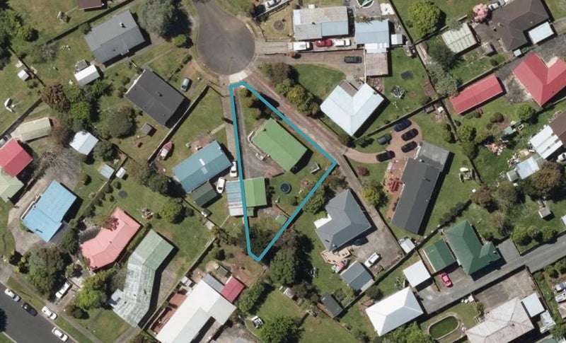 12 Garden Place, Tikipunga, Whangarei - Carousel 1