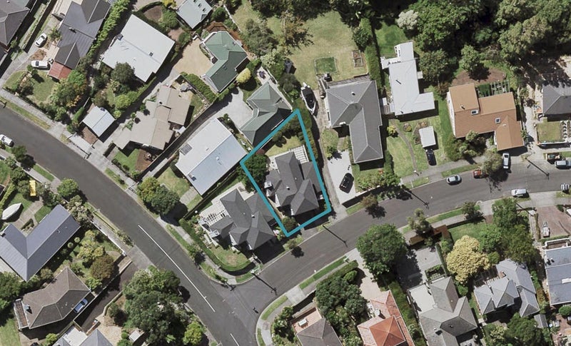 2A Fancourt Street, Meadowbank, Auckland - Carousel 1